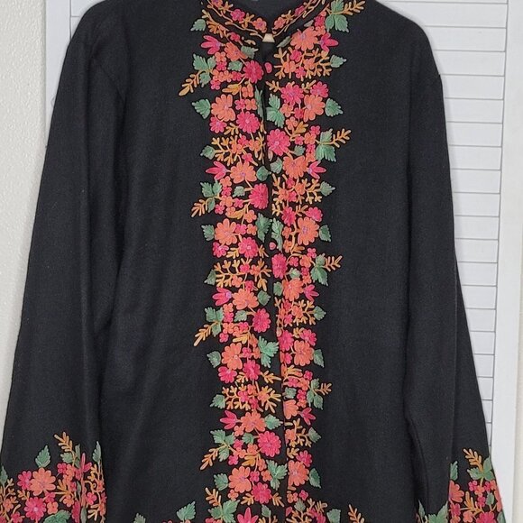 Kashmir embroidered black jacket - Picture 3 of 6